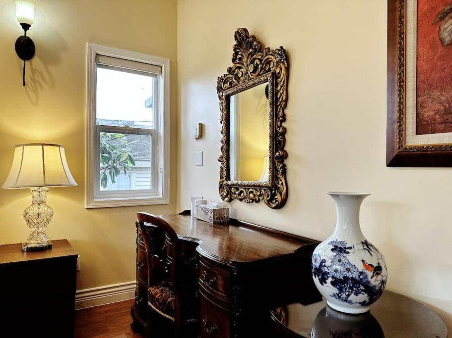 Super Cosy 8Bed & 6Bath In Vancouver Heart Near To Airport And Downtown Eksteriør billede