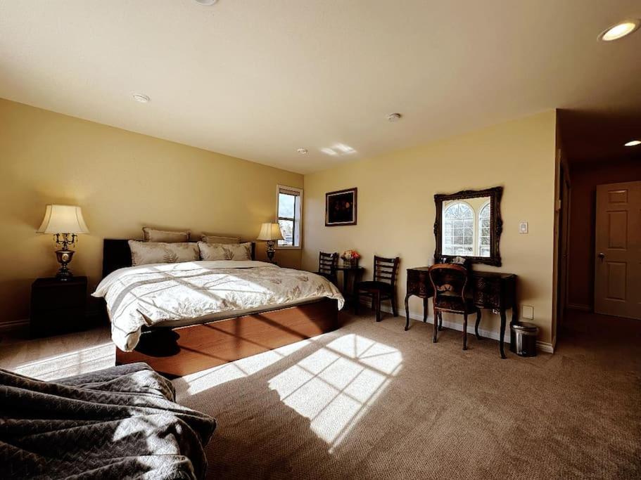 Super Cosy 8Bed & 6Bath In Vancouver Heart Near To Airport And Downtown Eksteriør billede