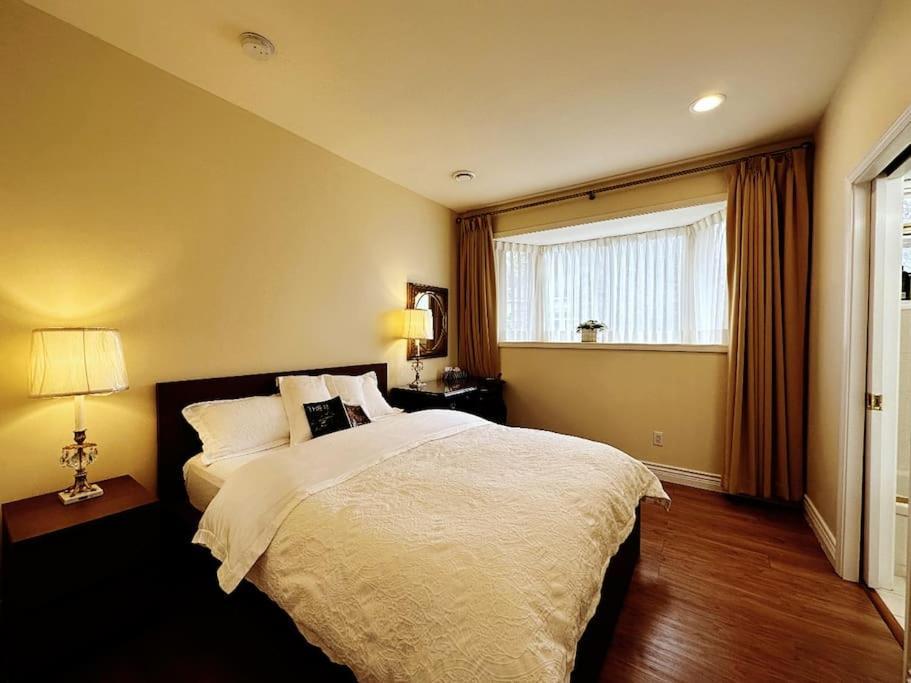 Super Cosy 8Bed & 6Bath In Vancouver Heart Near To Airport And Downtown Eksteriør billede