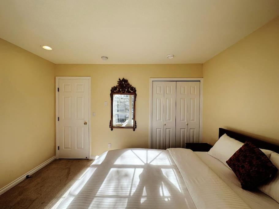Super Cosy 8Bed & 6Bath In Vancouver Heart Near To Airport And Downtown Eksteriør billede