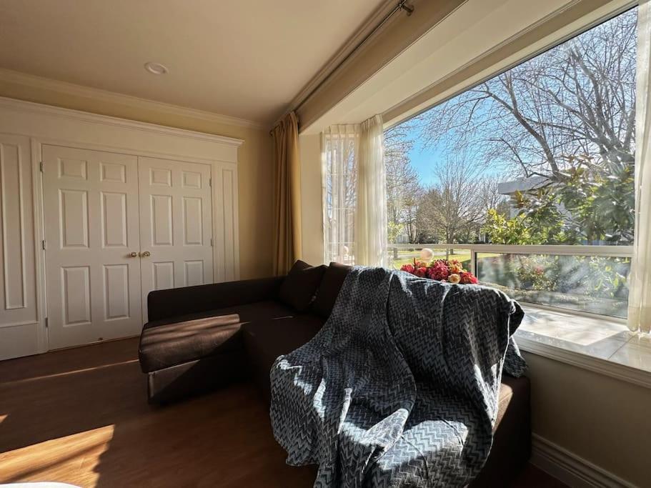 Super Cosy 8Bed & 6Bath In Vancouver Heart Near To Airport And Downtown Eksteriør billede
